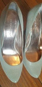 BCBGenteration nude textured high heel shoes